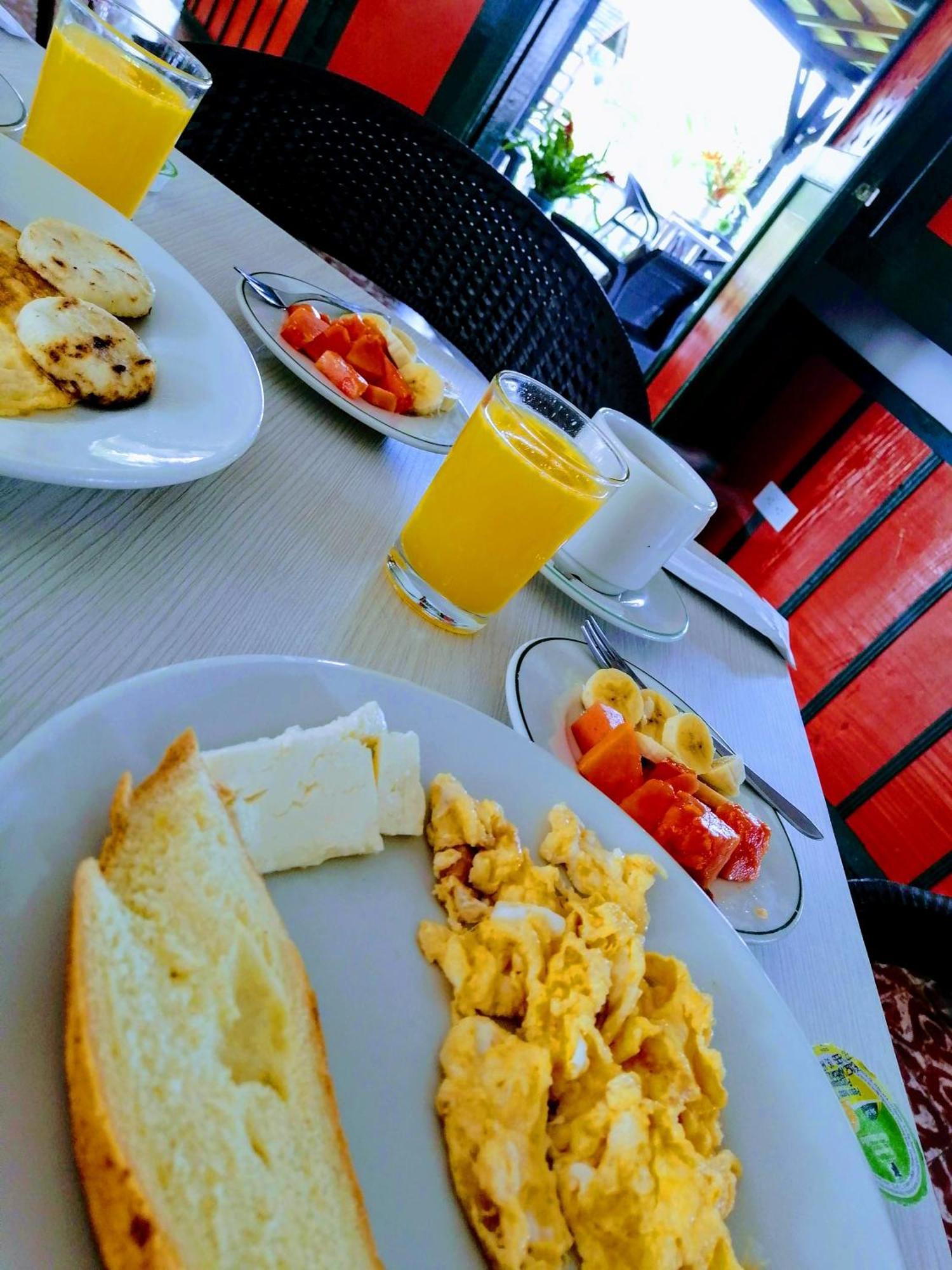Hotel Campestre La Floresta Armenia  Luaran gambar