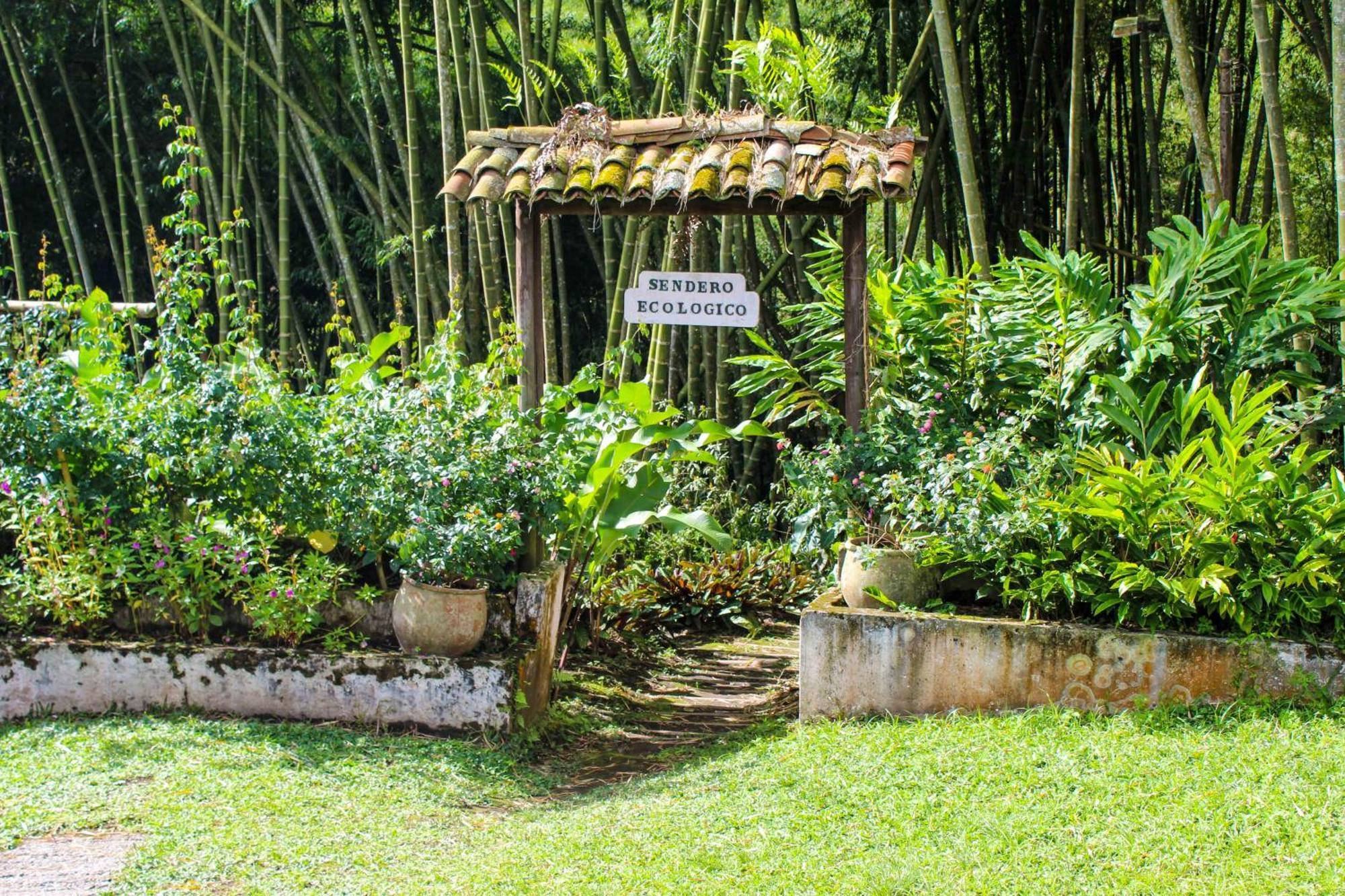 Hotel Campestre La Floresta Armenia  Luaran gambar