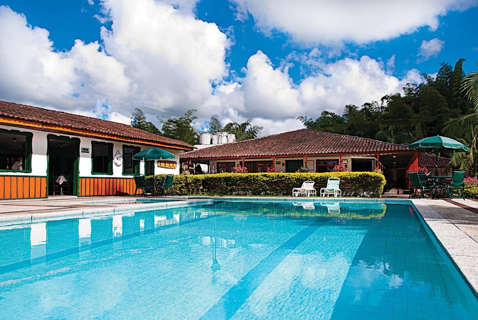 Hotel Campestre La Floresta Armenia  Luaran gambar