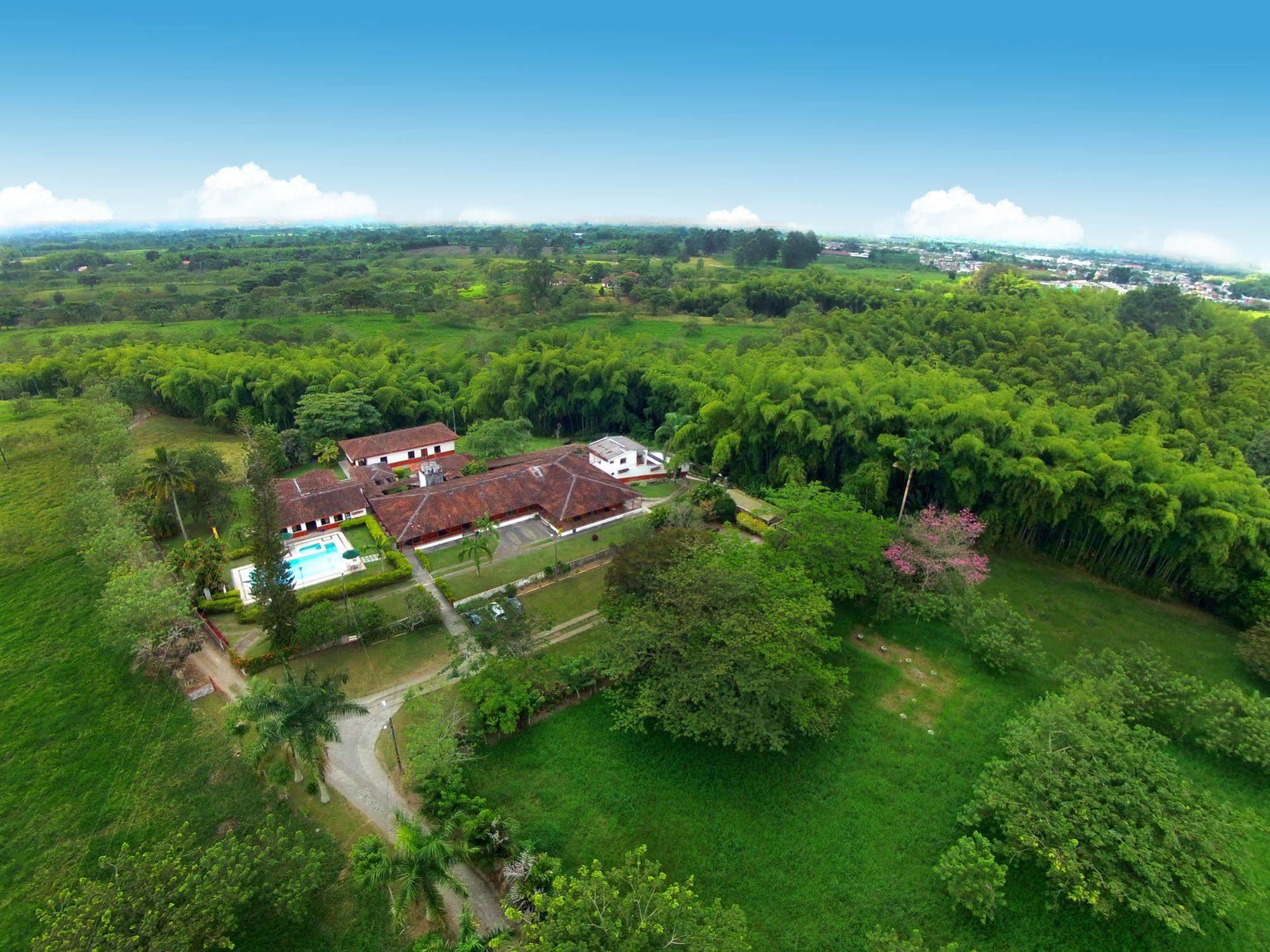 Hotel Campestre La Floresta Armenia  Luaran gambar