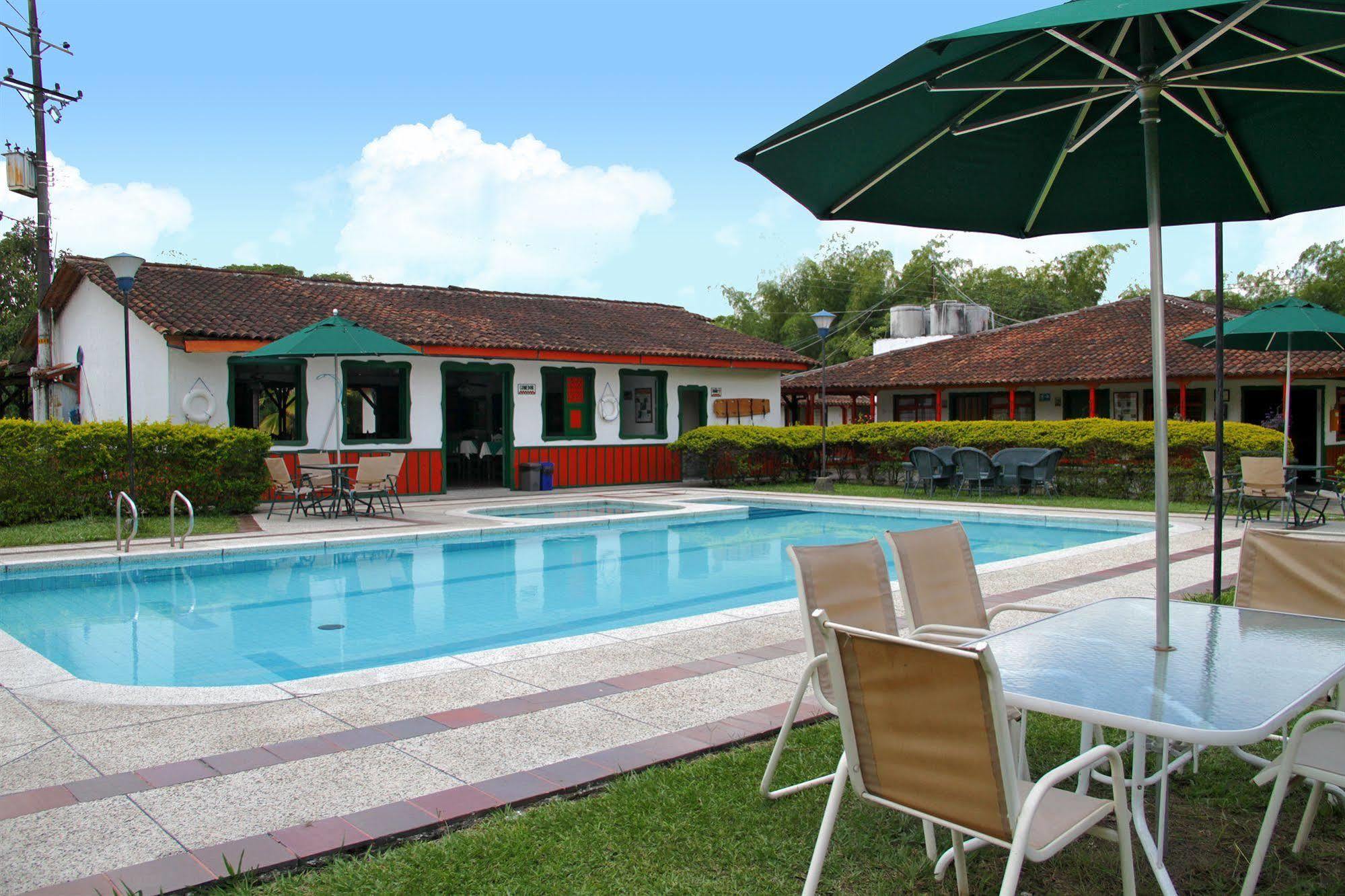 Hotel Campestre La Floresta Armenia  Luaran gambar